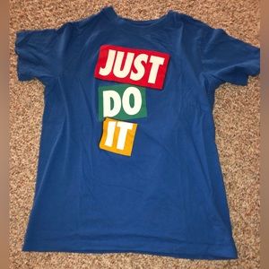 Women's Nike T Shirt Size XL